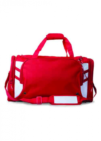 Bags - Tasman Sportsbag | Market Link